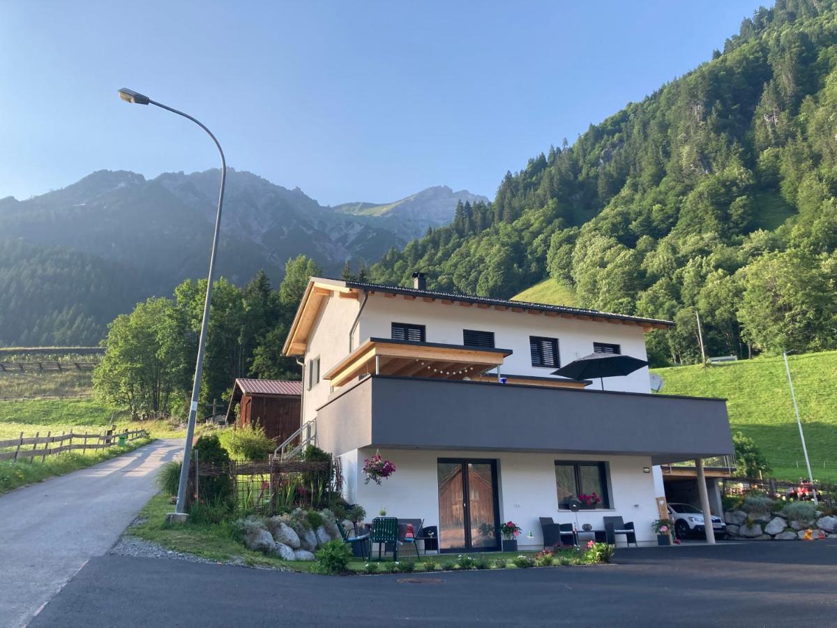 Apartamento Haus Bazigg Klösterle Exterior foto